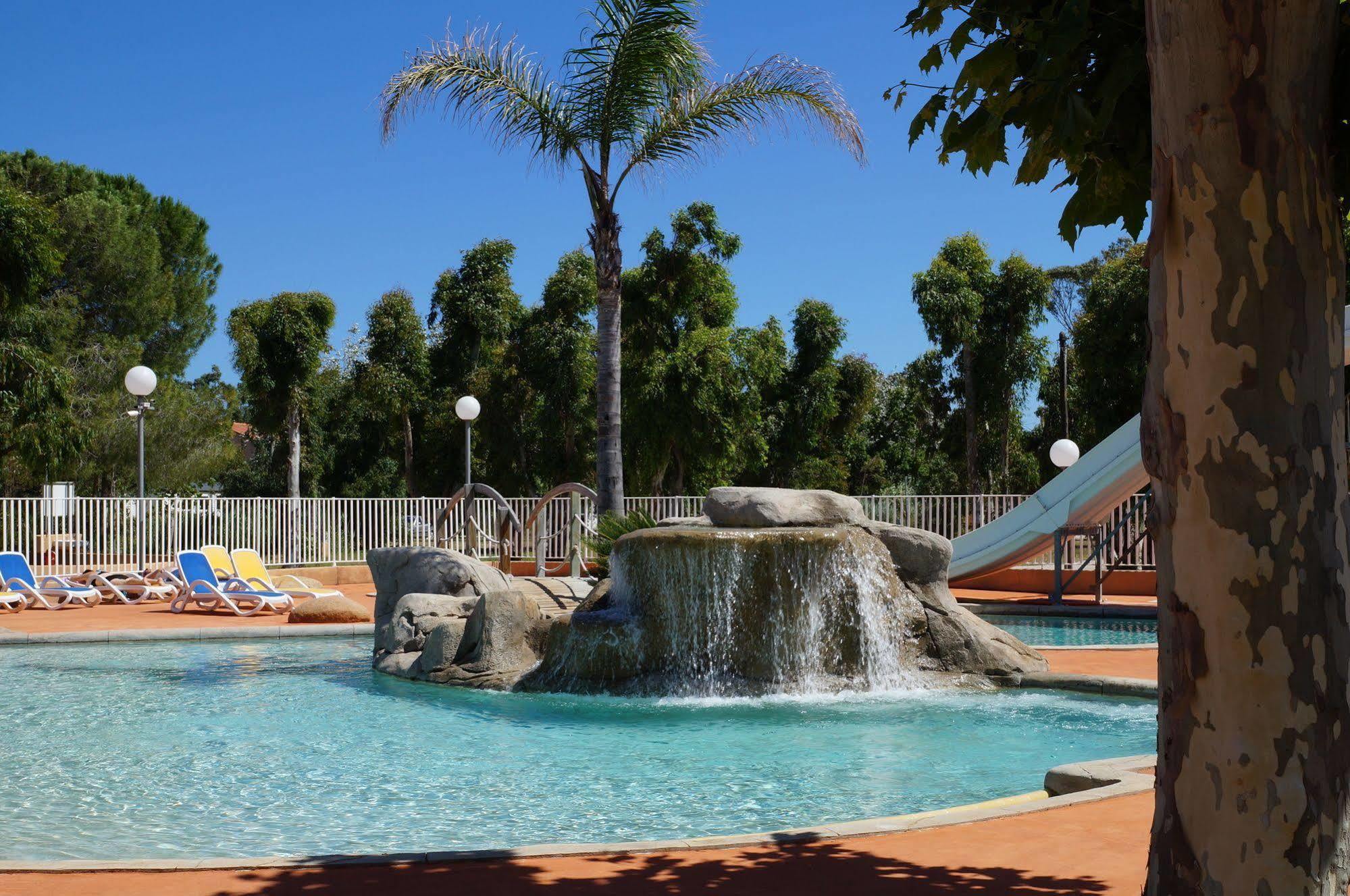 Camping International Calvi  Exterior photo